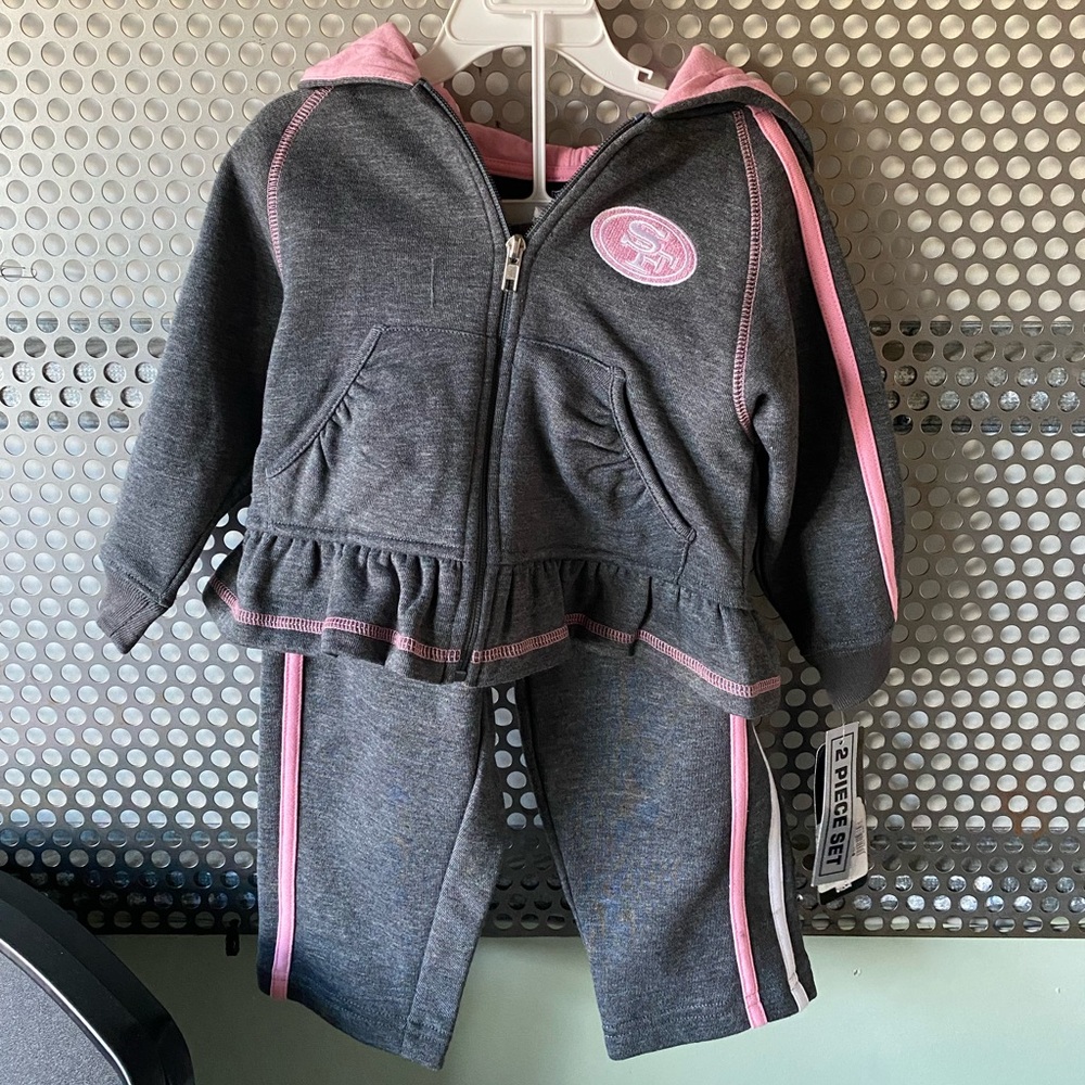SF 49ers 2T sweat suit outfit with original tags.